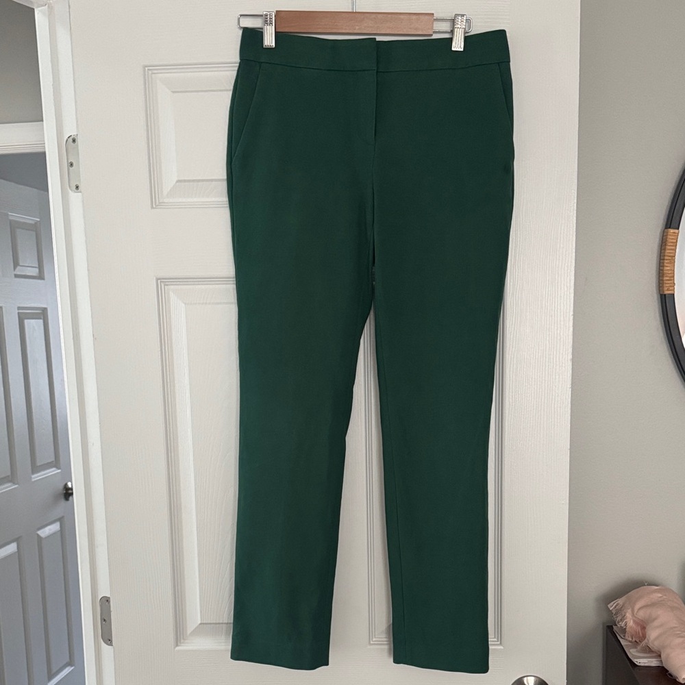 ANN TAYLOR DEVIN FIT SIZE 2T Green Women's Pants